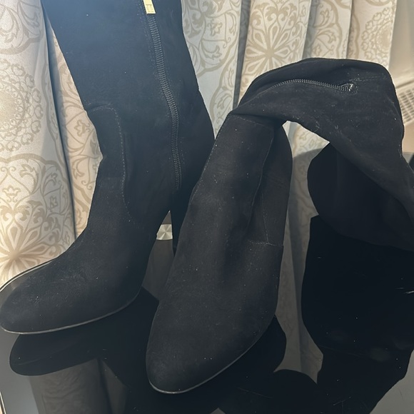 Ivanka Trump shoes Over Knee boots - Picture 2 of 4